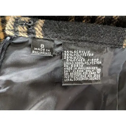 Kasper Plaid Skirt Black Gold Fringe - Size 8 - GUC