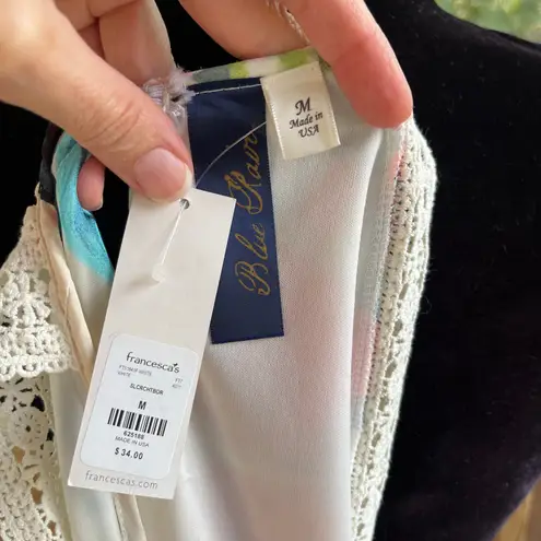 Francesca's Blue Rain Women's Colorful Floral Sleeveless Halter Top Size M. NEW Size M