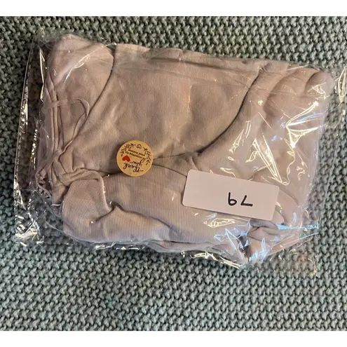 ZARA  White Crew Neck Women's Cropped Waffle Knit T-Shirt -- Size L