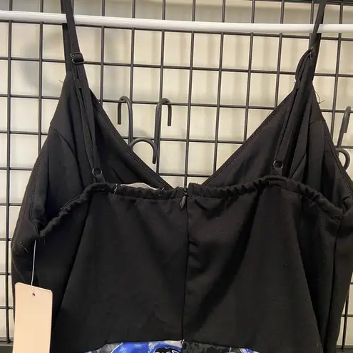 Hot Gal NWT | women’s chiffon floral dress — large