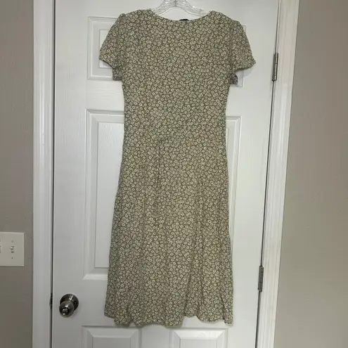 Dress Forum Dress Forum Urban Outfitters Button-Front Midi Dress ditzy floral women's small