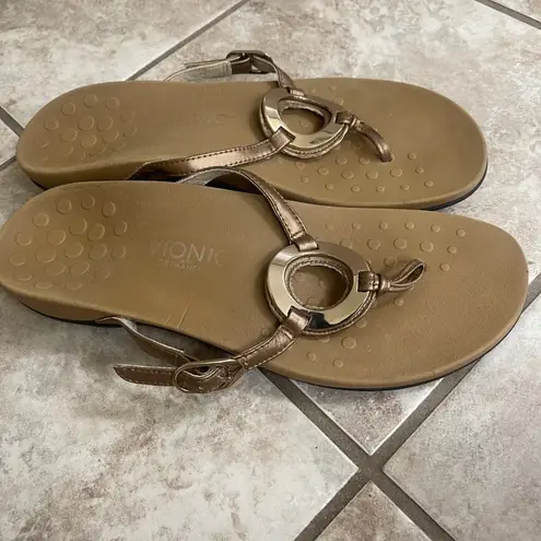 Vionic Orthoheel Bronze Metallic Circle Accent Buckle Thong Sandals Size 10
