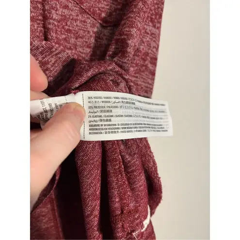 Hollister  Must Have Collection Heather Burgundy Scoop Neck Pocket T-Shirt - Size