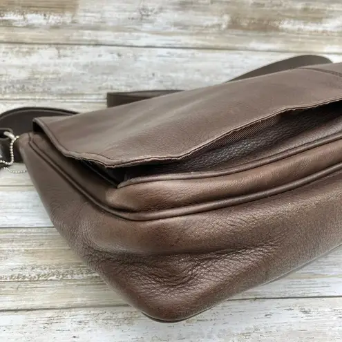 Mori Luggage Leather Messenger Bag Briefcase Brown Large Pockets Career Travel