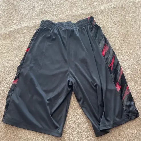 Colosseum Wisconsin Badger Grey Basketball Shorts