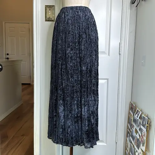 Vintage 90s crushed velvet burnout maxi skirt Blue Size M