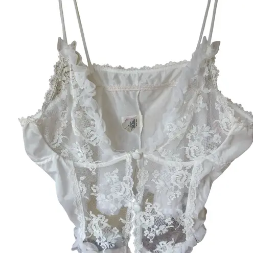 Frederick's of Hollywood Frederick’s of Hollywood White Y2K Coquette Girl Lace Crop Camisole Vintage M