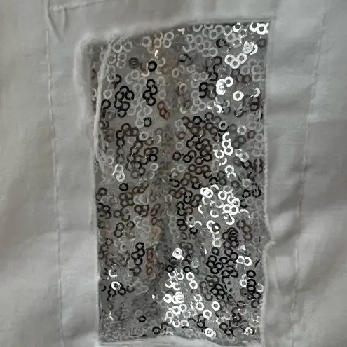 Bella Amore White Pull on Pants with Sparkle Design Size 8