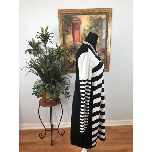Anna Women XL Black & White Sweater Dress Scoop Neck Long Sleeve Mob Wife Casual