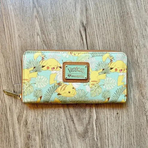 Lounge Fly Pokemon Pikachu Leaves Mint Zip Wallet RARE LIKE NEW