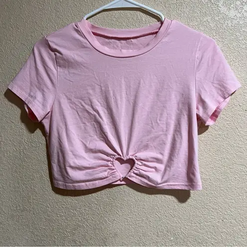 Light pink cropped short sleeve metal heart top