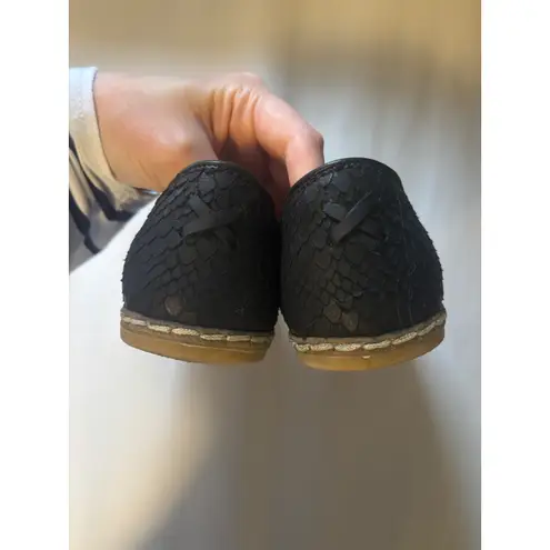 Charix Women's Wild Black Slip On Flats Size 8 Textured Leather