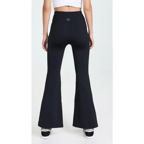 Beyond Yoga All Day Flare Pants Women’s Size Small Black Spacedye High Waisted
