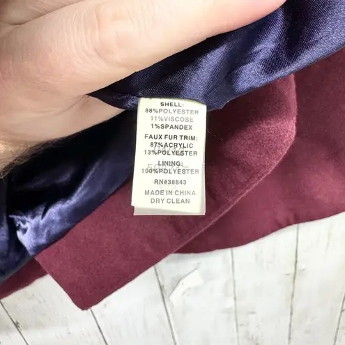 Elie Tahari Jacket Women Sz M Nadjia Garnet Capelet Cropped Flared Sleeve Coat