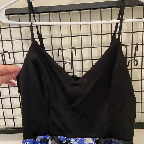 Hot Gal NWT |  women’s chiffon floral‎ dress — large