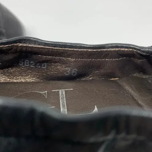 AGL Attilio Giusti Leombruni Chain Flats in Black Size 6