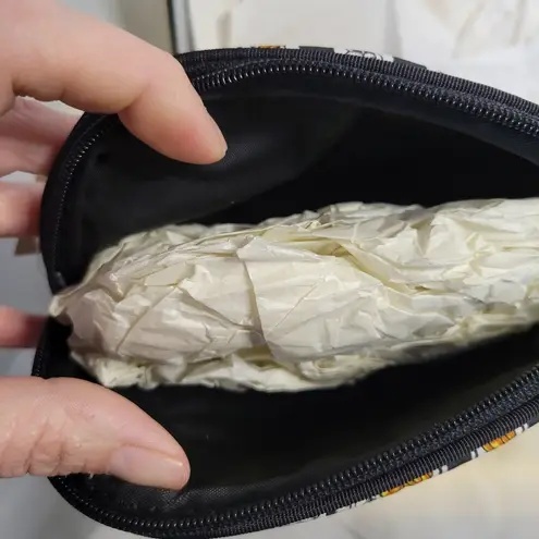 Oscar de la Renta NWT Travel/ Cosmetic Bag