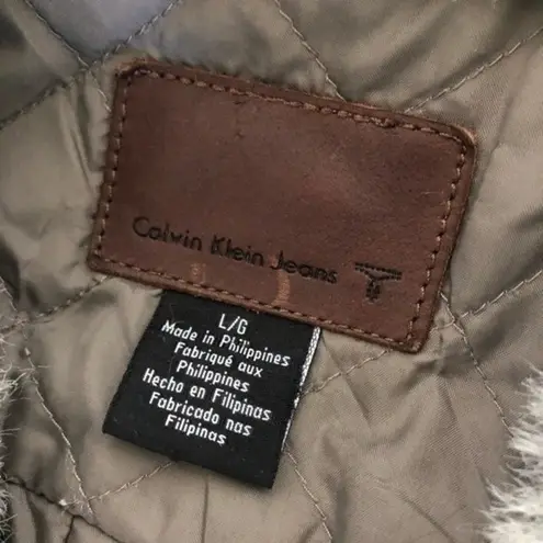 Calvin Klein  Quilt Lined Trucker Jacket Faux Fur Collar Khaki Green Size Large