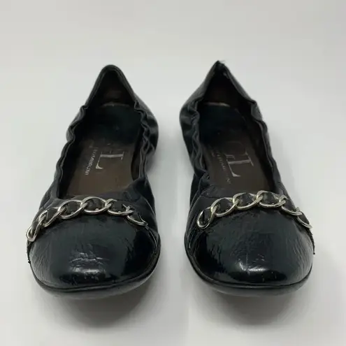AGL Attilio Giusti Leombruni Chain Flats in Black Size 6