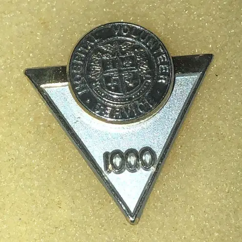 Silver Tone Vintage Hospital Volunteer Service 1000 Hours Pin