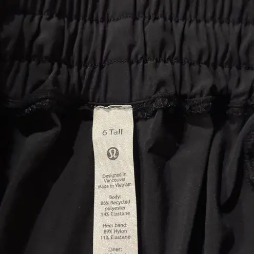 Lululemon RARE  Rainbow Hawaii Island Exclusive Hotty Hot Shorts Size 6