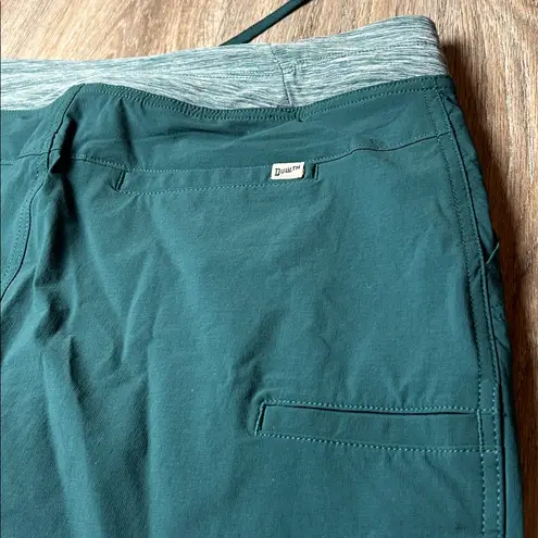 Duluth Hybrid Knit Waistband Skorts with Pockets Size 12 Green