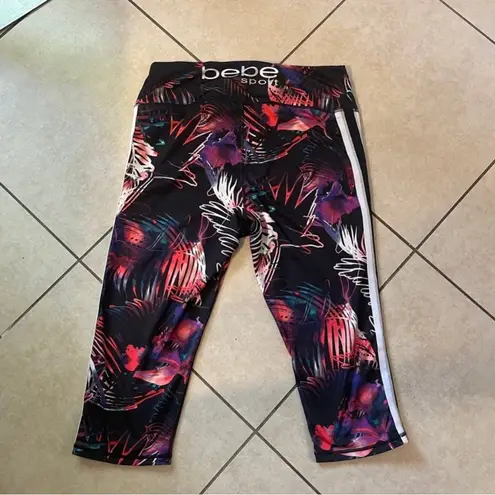 Bebe Like New  active Leggings size XL
women’s activewear