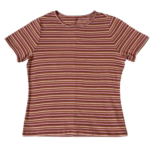 Free Assembly Stripe T