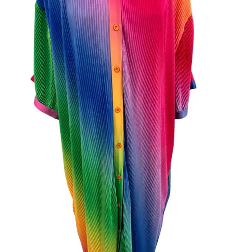 Dressed in Lala So Far So Good Oversized Plissé Dress in Prismatic Rainbow XL