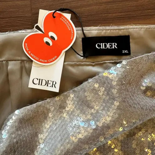 Cider NWT Gray Sequin Knee-Length Skirt Size 3X