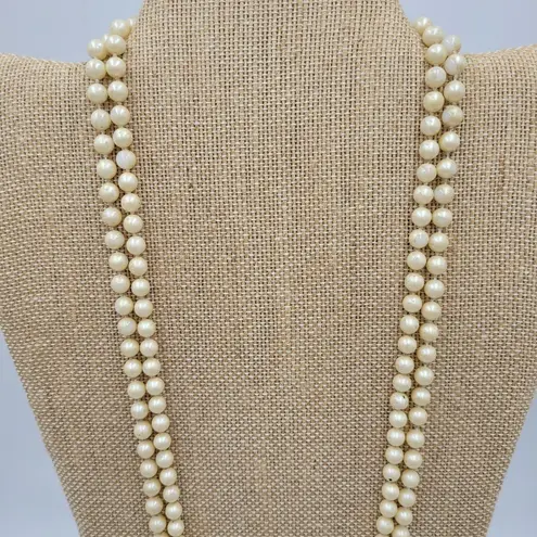 Vintage Womens Double Strand Faux Pearl Necklace 28" Cream Fashion Accessories