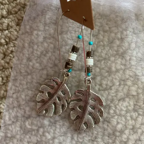 NEW Boho Silver Earrings Set Feather Hang Style and Horshoe Post Turquoise NWT