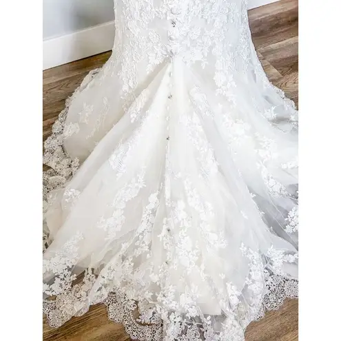 Allure Bridals Queen Anne Neckline Wedding Dress