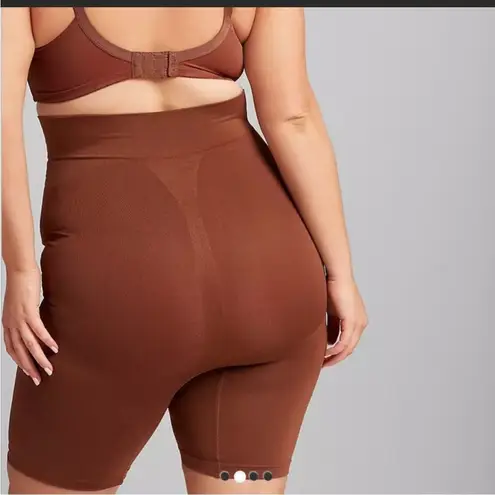 Cacique [] The Slimmer Brown Ultra High-Waist Short 14/16