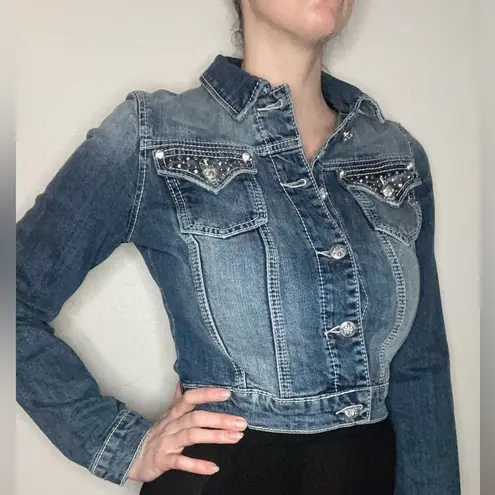 Miss Me NWT  Cropped Denim Jacket Size Medium