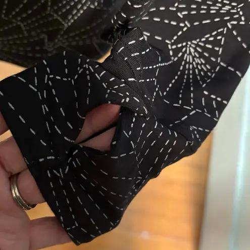 Title Nine Size S Manresa Hoodie Sashiko Print Black Athleisure Pullover