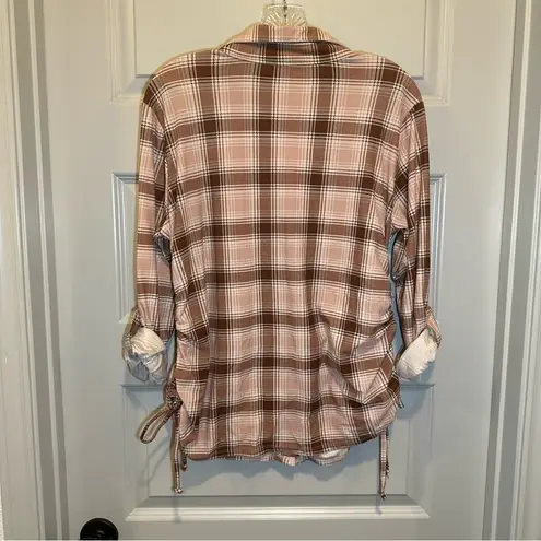 No Comment  Pink/Brown Plaid 3/4 Roll Tab Sleeve Button Up 1X - Image 11
