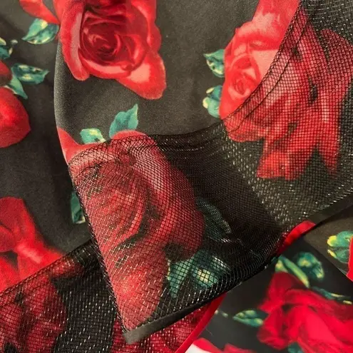 Camille La Vie short prom/formal halter dress w/flounce hem, size 5 (small)