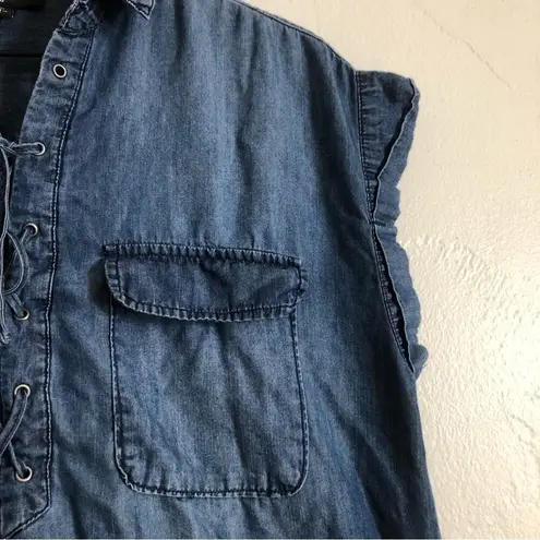 Nine West  Jeans Chambray Soft Denim Cap Sleeves Tie Collar Western Blouse Top