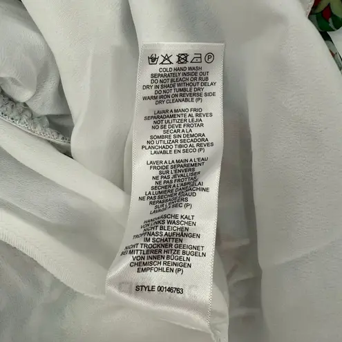 City Chic Romper Size 18 NWT Cold Shoulder Tropical Resort Summer Plus Curvy