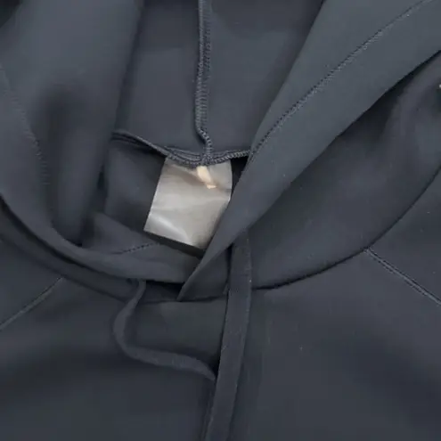 Calia by Carrie Underwood pullover jacket Small hooded athleisure Cropped Hoodie Black