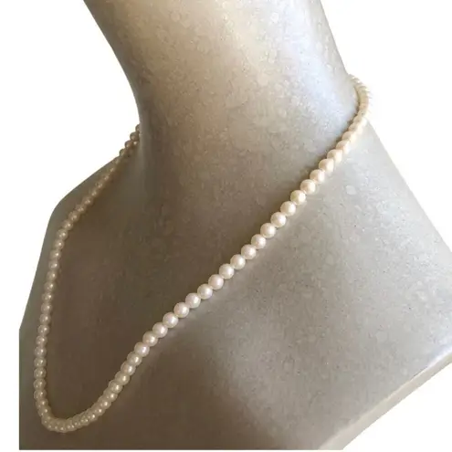 Three Beaded Medium Light Gray Small Pink Avon Marked Mini Ivory Necklace Bundle