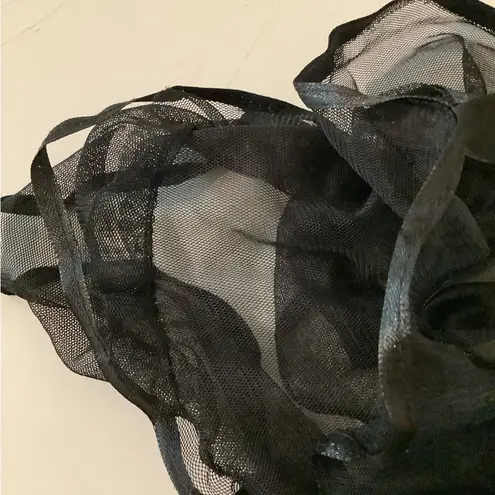 Elegant Size Large Black and Gold Women's Lingerie With Underwire Cups No Straps