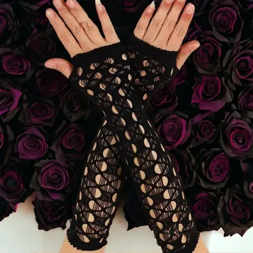 Black Hollow Out, Elegant Decorative Arm Cover, Leisure Style Fingerless Sleeves