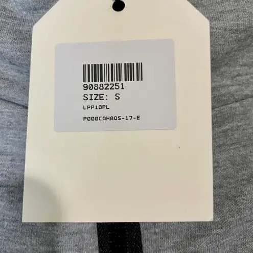 Cellabie Women’s Color Block Floral Lined Four Pocket Zip Up Hoodie Size S NWOT Multi