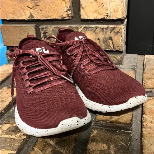 APL Women's TechLoom Breeze Maroon Speckled Knit Athletic Shoes Size 7