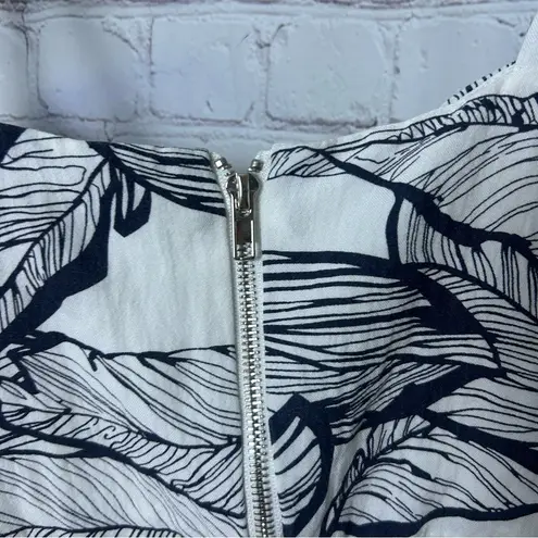 Linen Lux blue and white floral boho chic cropped top size 10 sexy feminine