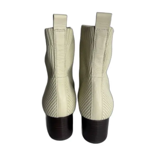 Everlane Glove Boot ReKnit Ankle Boots Womens Size 10 Cream Ribbed Block Heel
