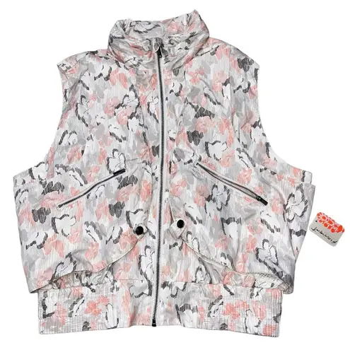 NEW Free People FP Movement Off The Grid Printed Ivory Hooded Vest size Medium Gray