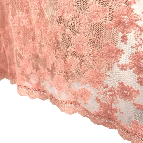 In Loom Pink Floral Embroidered Lace Kimono  Boutique